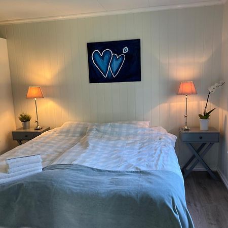 Koselig Maritim Leilighet Sentralt I Stavern Exterior foto